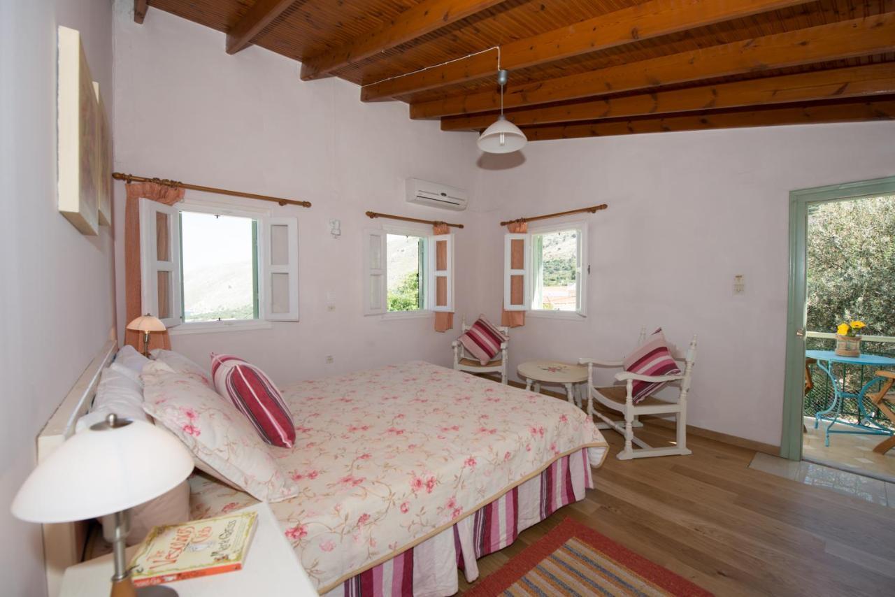 Villa Sofia Сими Екстериор снимка
